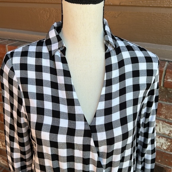 Madewell Wrap-Front Shirt in Buffalo Check Women's Size Extra Small - Picture 2 of 9